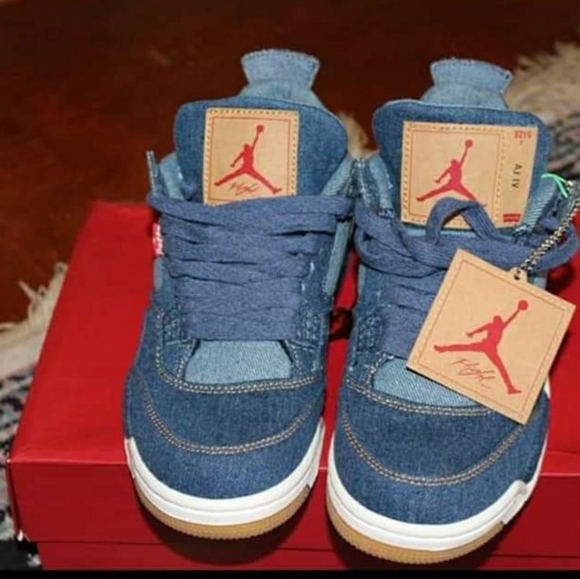 Levis jordens - Picture 6 of 8